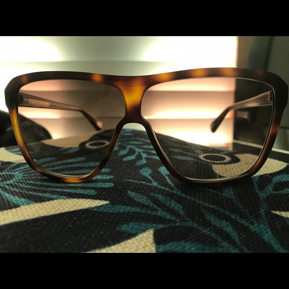 Made in Italy authentic MARC JACOBS SUNGLASSES